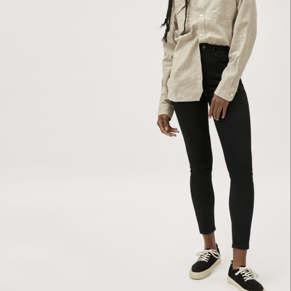 Everlane The Authentic Stretch High-Rise Skinny in Black